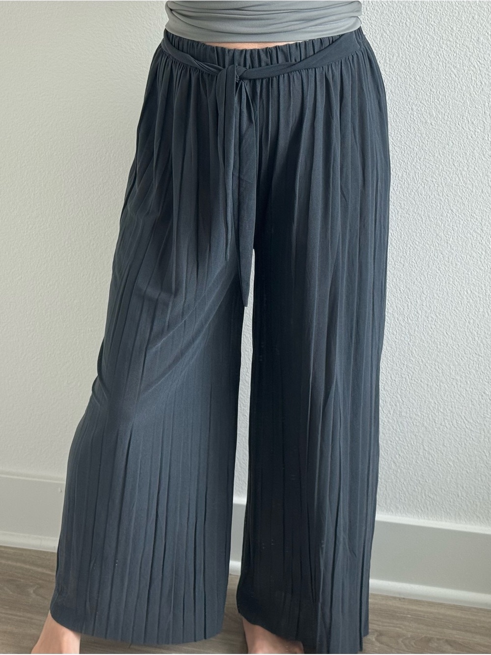 High Waisted Wide Leg Pleated Pants Belted